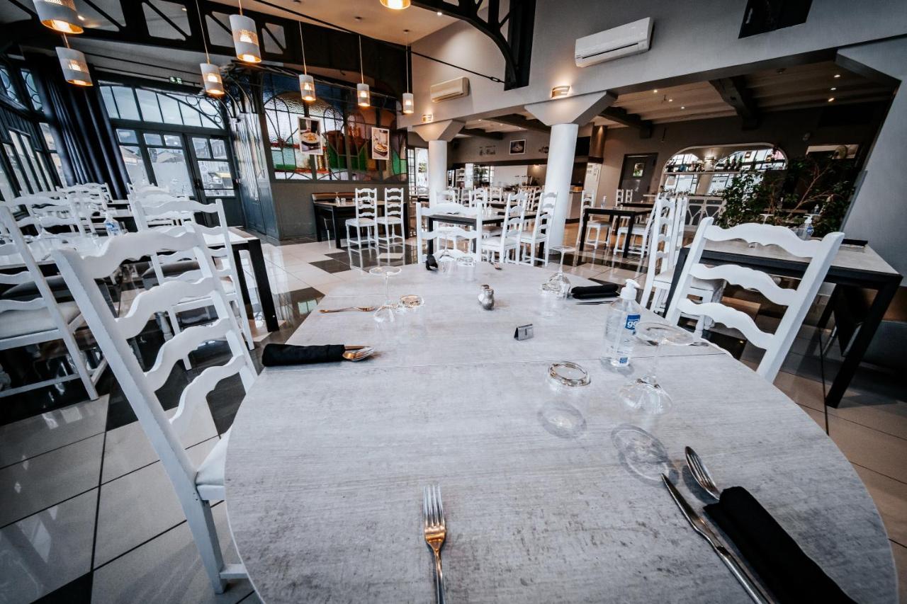 Hotel Le Tivoli Vic-en-Bigorre Εξωτερικό φωτογραφία