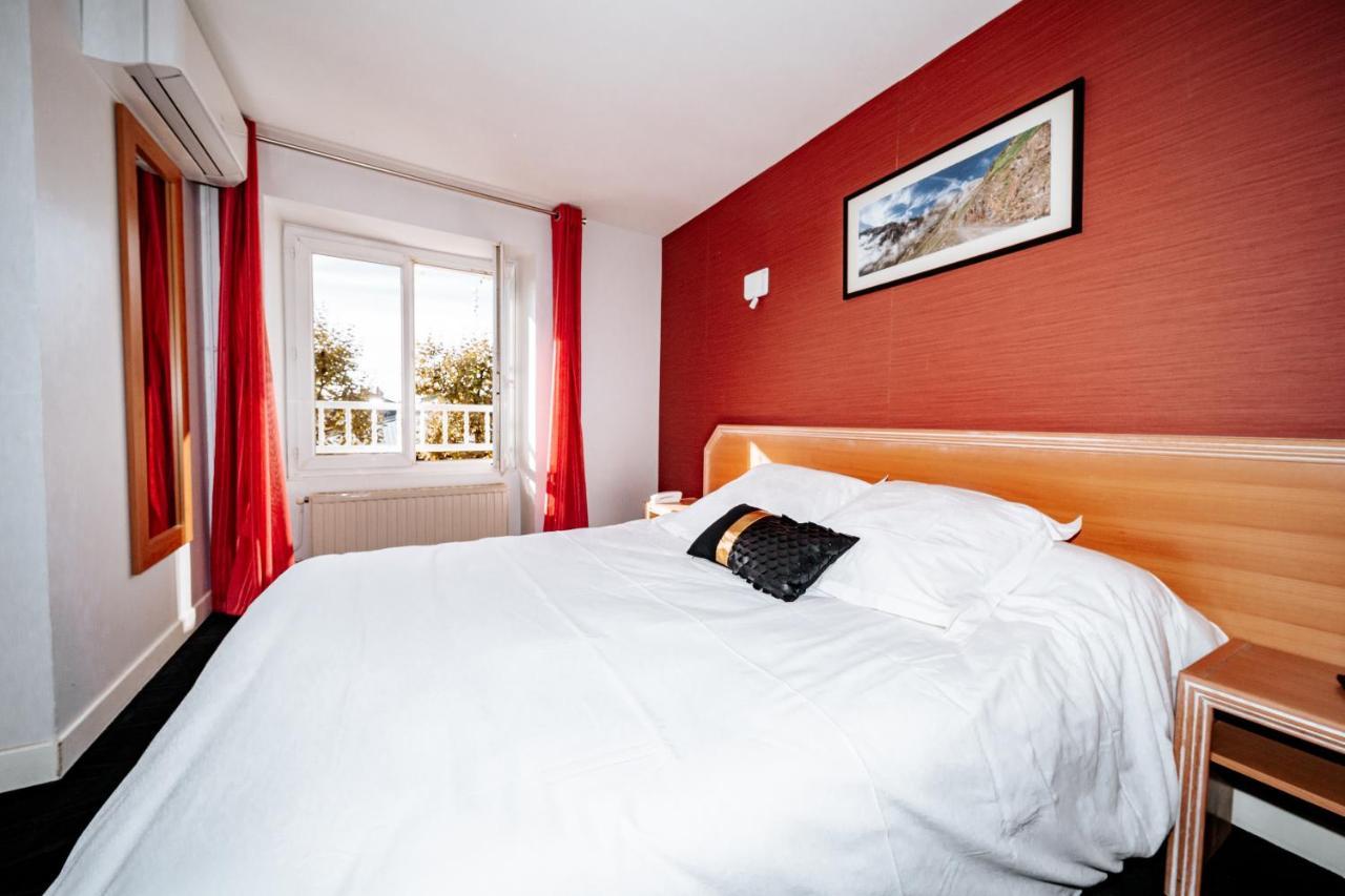 Hotel Le Tivoli Vic-en-Bigorre Εξωτερικό φωτογραφία